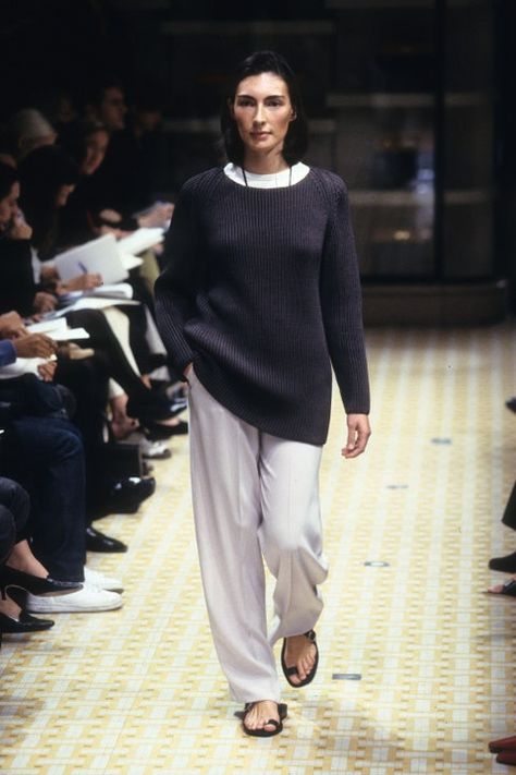 90s Runway Fashion, Vintage Runway, Vogue Runway, 가을 패션, Couture Fashion, 90s Fashion, Autumn Winter Fashion, A Black, Runway Fashion