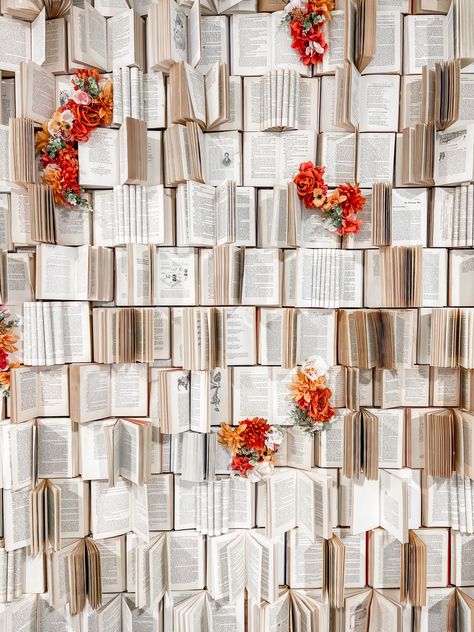 Diy Book Wall Backdrop, Diy Book Photo Backdrop, Open Book Wall Decor, Book Wall Photo Backdrop, Diy Book Arch, How To Make A Book Backdrop, Book Wall Decoration, Book Accent Wall, Diy Book Wall Art