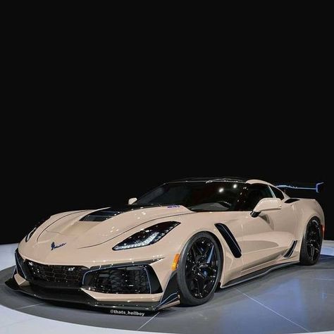 Best Cars C7 Corvette Z06, Cheverlot Corvette, Chevrolette Corvette, Cars Wrapped, 2024 Corvette, Expensive Cars Luxury, Zo6 Corvette, Corvette C8 Z06, C8 Z06