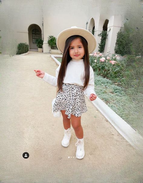 Girls Spring Outfits, Stylish Kids Outfits, Fashion Baby Girl Outfits, Girls Fall Outfits, Foto Baby, Toddler Girl Style