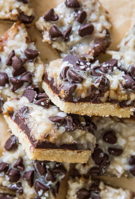 Chocolate Covered Banana Bites, Chocolate Avocado Brownies, 7 Layer Bars, Strawberry Oatmeal Bars, Blueberry Crumble Bars, Chocolate Covered Bananas, Layer Bars, Magic Bars, Banana Bites