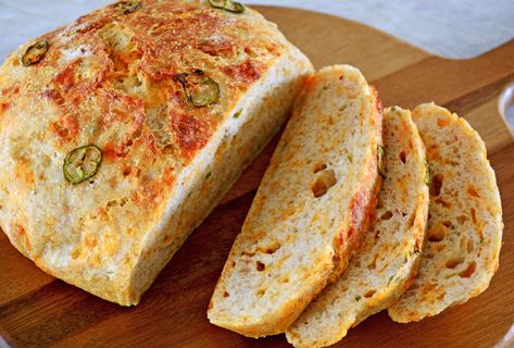 CHEDDAR JALAPENO BREAD - Eats by the Beach Jalapeno Cheddar Bread Machine Recipe, Cheddar Bread Machine Recipe, Cheddar Jalapeno Bread, Jalapeno Cheddar Bread, Jalapeño Bread, Bbq Side Dish Recipes, Jalapeno Cheese Bread, Cheddar Bread, Dishes Recipe