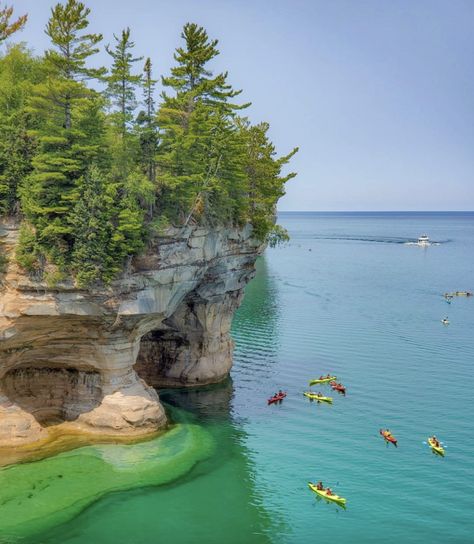 Places To Visit In Michigan, Frankfort Michigan, Munising Michigan, Hiawatha National Forest, Upper Peninsula Michigan, Pictured Rocks, Michigan Road Trip, Pictured Rocks National Lakeshore, Michigan Summer