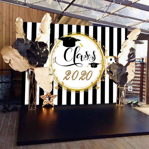 Farewell Party Decorations, Farewell Decorations, Graduation Party Pictures, Graduation Photo Booth Props, Graduation Party Backdrops, Graduation Photo Booth, Graduation Party Diy, Graduation Party Planning, Graduation Party Themes