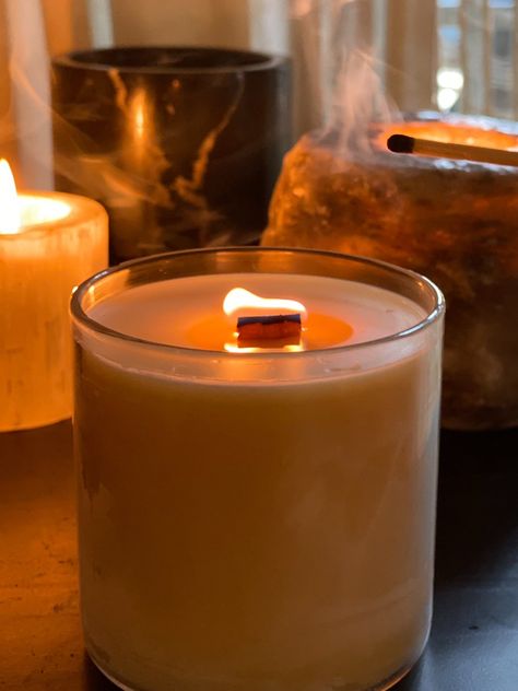 Candle With Wood Wick, Woodwick Candle Aesthetic, Candle Wood Wick, Reading Party, Candle Making Tutorial, Concrete Candles, Woodwick Candle, Gemstone Candles, Calming Candles