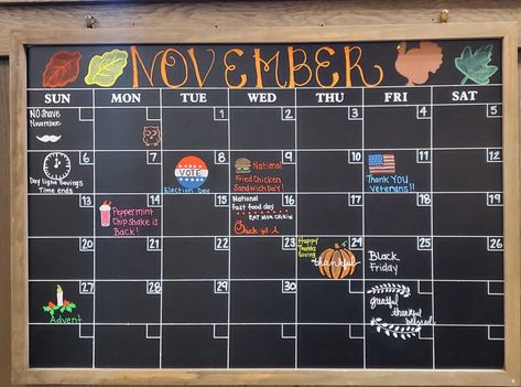 Monthly Board Ideas, November Calendar White Board, November Chalkboard Art Calendar Ideas, Calendar Inspo Whiteboard, Monthly Calendar Design Ideas, November Calendar Ideas Chalkboard, November Blackboard Ideas, November Chalk Calendar Ideas, Calendar Ideas August