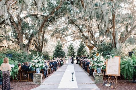 Image via  Pasha Belman Photography Wedding Venue South Carolina, Caledonia Golf And Fish Club Wedding, Low Country Wedding South Carolina, Pawleys Island Wedding, Royal Blue Color Palette, South Carolina Wedding Venues, Spanish Moss Wedding, South Carolina Beach Wedding, Gold And Royal Blue