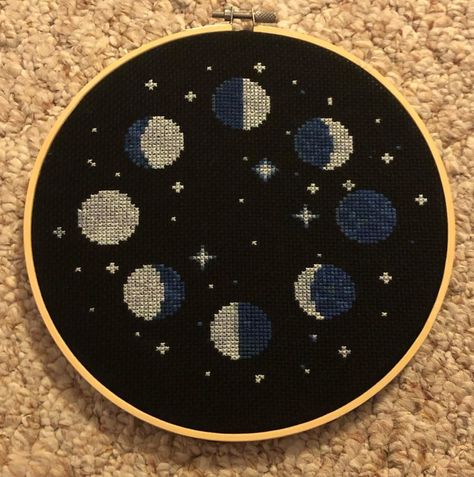 Celestial Cross Stitch, Waxing Moon Designs Cross Stitch, Moon And Stars Cross Stitch Pattern, Celestial Cross Stitch Patterns, Moon Phase Cross Stitch Pattern, Small Patterns, Moon Cross Stitch Pattern, Moon Cross Stitch, Cross Stitch Tutorial