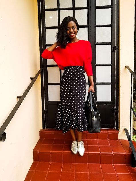 How To Wear A Polka Dot Midi Skirt Outfit How To Style A Black And White Polka Dot Dress, Polka Dot Midi Dress Outfit, Black Dot Skirt Outfit, Style Polka Dot Skirt, Black Polka Dot Dress Outfit Winter, Polka Skirt Outfit, Black And White Polka Dot Skirt Outfit, Polka Dot Skirt Outfit Summer, Polka Dot Skirt Outfit Winter