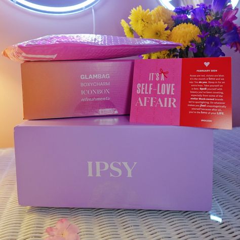 SWIPE to see what's in the @ipsy February Glam Bag, @boxycharm , and #gwenstefani Icon Box 💕✨️ Glam Bag = 5 deluxe samples in a cosmetic bag 👝 Boxycharm = 5 full-size products Icon Box = 8 full-size products Subscribe to IPSY for makeup, skincare, and hair products that are suited to your preferences & needs 👛🩷 https://glnk.io/mz73x/keikosmakeup #giftedbyipsy #ipsyglambag #makeupproducts #beautycollection Ipsy Glam Bag, Cake Face, Glam Bag, Gwen Stefani, Makeup Skincare, Beauty Collection, Christmas Wishlist, Hair Products, Beauty Blogger