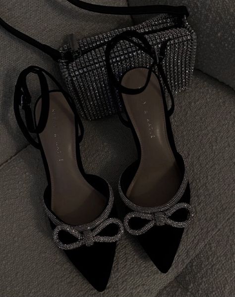 Jonathan And Aurora, Aurora Harper, Jonathan King, Trendy High Heels, Fancy Heels, Heels Aesthetic, Trendy Heels, Rina Kent, Expensive Shoes