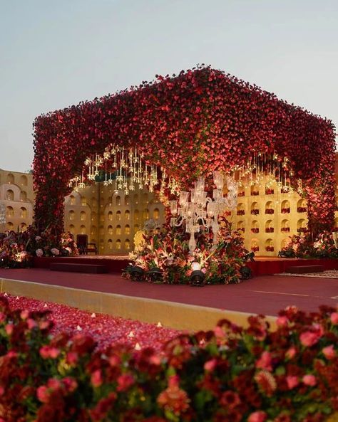 Wedding • Instagram Beautiful Wedding Decor, Royal Indian Wedding, Indian Wedding Theme, Mandap Design, Night Wedding Decor, Red Wedding Decorations, Wedding Stage Backdrop, Wedding Entrance Decor, Lights Wedding Decor