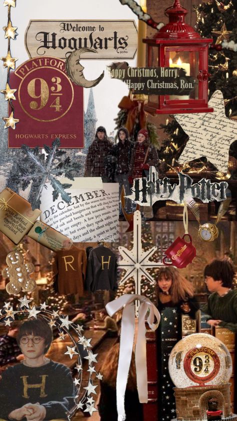 Hogwarts Christmas 🎄🪄 Winter At Hogwarts Wallpaper, Wizarding World Of Harry Potter Aesthetic, Christmas In Hogwarts Wallpaper, Harry Potter Christmas Phone Wallpaper, Christmas At The Burrow Aesthetic, Winter Aesthetic Harry Potter, Christmas Library Aesthetic, Winter Harry Potter Aesthetic, Harry Potter Christmas Background