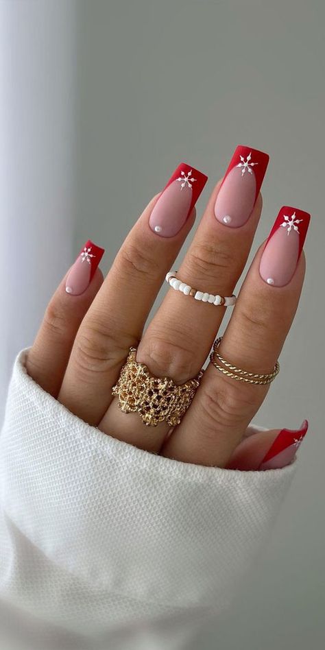 Line Nail Designs, Xmas Nail Designs, Candy Cane Nails, Christmas Gel, Red Christmas Nails, Christmas Nails Easy, Christmas Gel Nails, Cute Christmas Nails, Nails Easy