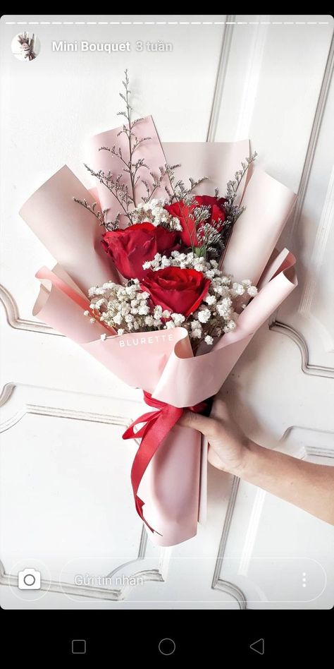 Special Valentines Day Flower Arrangement Ideas || Valentines Day Flower Decoration DIY Ideas Diy Valentine Decor, Valentine Decor Ideas, Single Flower Bouquet, Valentine Flower Arrangements, Flowers For Valentines Day, Birthday Flowers Bouquet, Small Flower Arrangements, Valentine Bouquet, Luxury Flower Bouquets