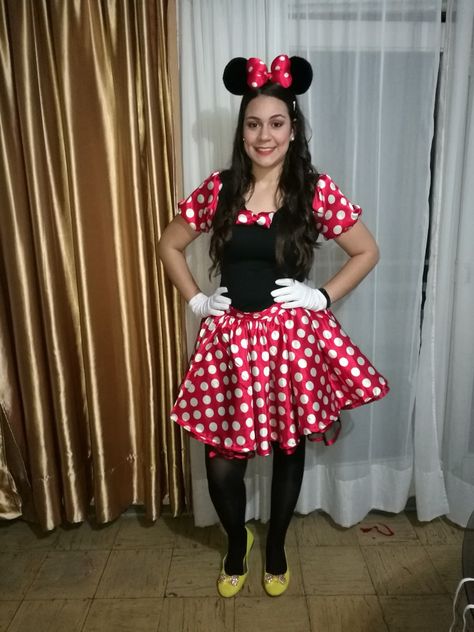 Costume Women, Halloween Costume Outfits, Disney Costumes, Costume Outfits, Costumes For Women, Costume Ideas, Halloween Costume, Minnie Mouse, Halloween Costumes