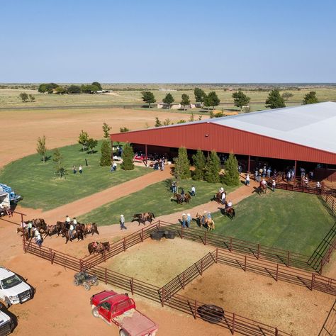 6666 Ranch, Texas Ranch Homes, Horse Shed, Texas Farm, Texas Ranch, Texas Tech University, Shop Buildings, Cattle Ranching, Texas History