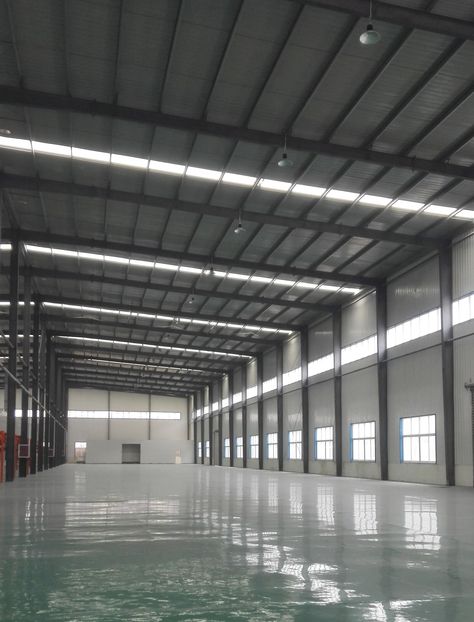 Warehouse Office Design, Industrial Building Design, Car Showroom Interior, Warehouse Renovation, Warehouse Lighting, Metal Building House Plans, Metal Building Designs, Steel Architecture, Industrial Sheds