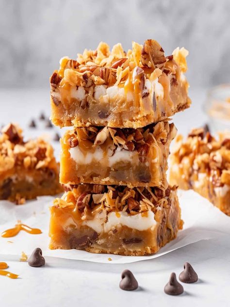 Ultimate 7 layer Magic Cookie Bars without coconut Xmas Baking Recipes, Coconut Bake, Seven Layer Cookies, 7 Layer Cookies, Magic Bars Recipe, Seven Layer Bars, Magic Cookie Bar Recipe, 7 Layer Bars, Cookie Bars Easy