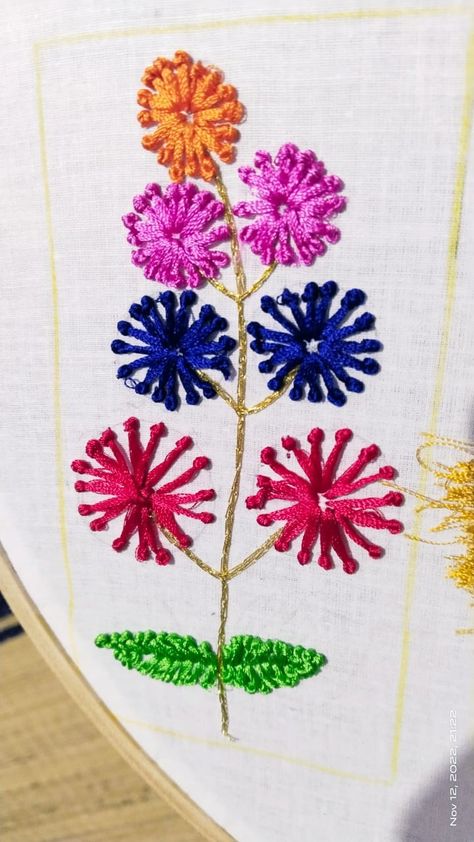 Long French Knot Aari Designs, French Knot Embroidery Motifs, Long French Knot Embroidery Designs, Kantha Embroidery Designs, Star Embroidery Pattern, Aari Stitches, Aari Drawing, Aari Work Designs Pattern Hand Embroidery, Simple Flower Embroidery Designs