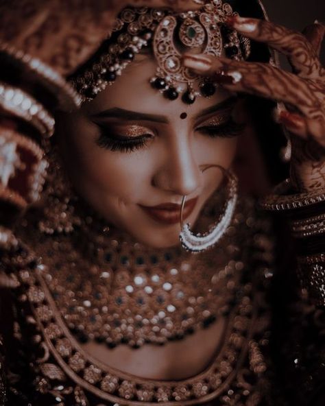 Marriage Poses, Bride Groom Photoshoot, Indian Bride Poses, Indian Bride Photography Poses, Vision Of Love, Indian Wedding Poses, Haldi Outfits, Bride Photos Poses, Wedding Portrait Poses