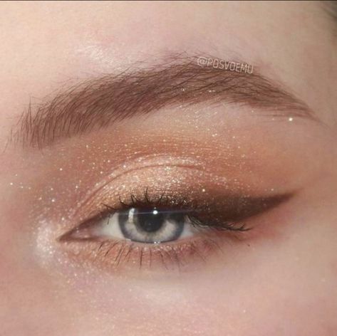 Teknik Makeup, Eye Makeup Pictures, Smink Inspiration, Hooded Eye Makeup, Beauty Make-up, Braut Make-up, Makijaż Smokey Eye, Makeup Eye Looks, Makeup Hacks