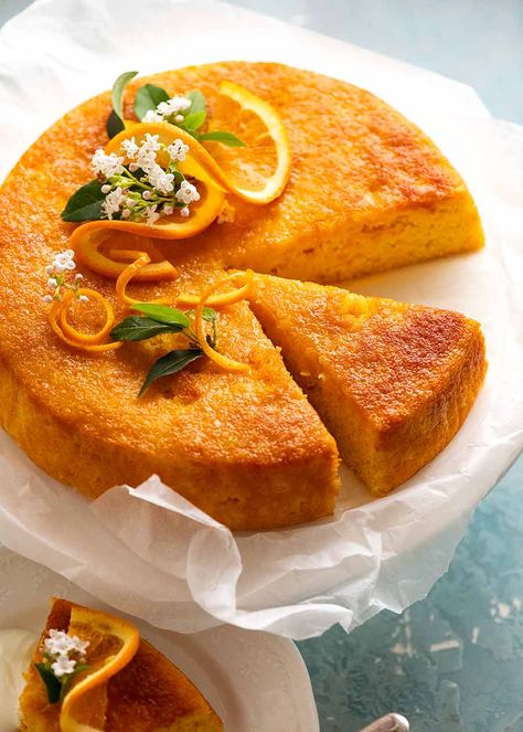 Flourless Orange Cake, Whole Orange Cake, Orange And Almond Cake, Orange Cake Recipe, Flourless Cake, Recipetin Eats, Recipe Tin, Breakfast And Brunch, Gluten Free Cake