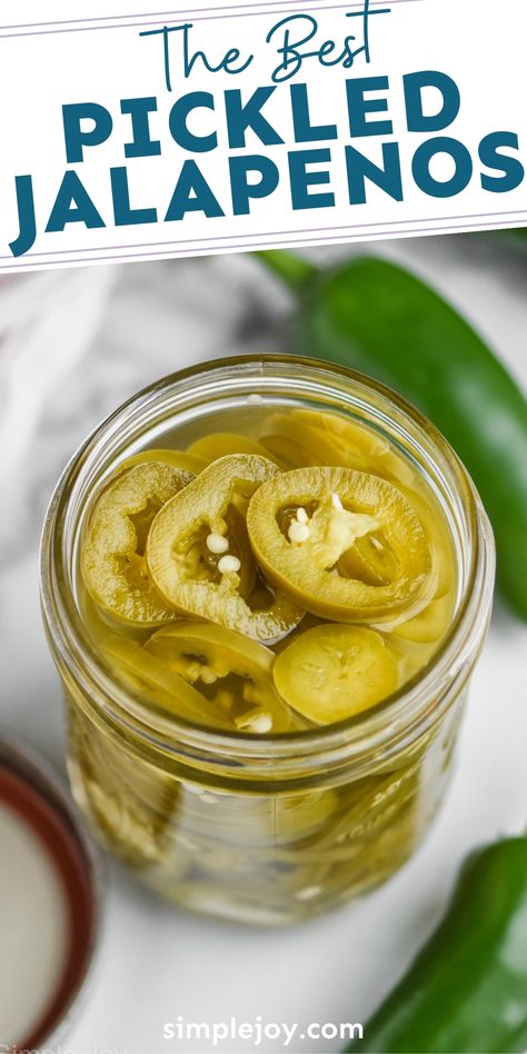 This Pickled Jalapeño recipe is a fast and easy condiment that you will love having in your refrigerator. How To Make Pickled Jalapeno Peppers, Refrigerator Pickled Jalapenos Recipe, Canning Jalapeno Peppers Easy, Jalapeno Jarred, Hot Pickled Jalapenos, Brine For Jalapenos, Nacho Jalapeno Recipe, Canned Pickled Jalapenos Canning Recipes, Pickles Jalapenos Recipe Canned