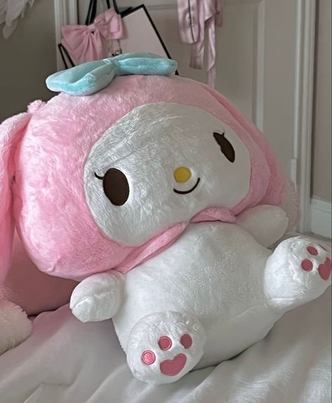 Big Sanrio Plush, My Melody Plushie Big, Jumbo My Melody Plush, Big Plushies, Yami Kawaii Art, Hello Kitty Y2k, Sanrio Stuff, Charmmy Kitty, Cute Squishies