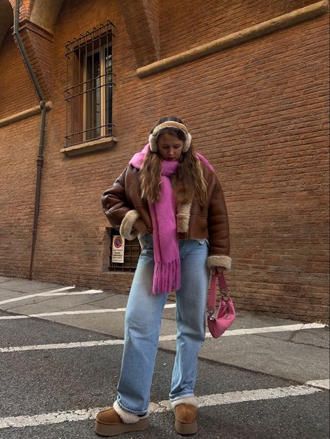 Brown jacket, winter jacket, winter outfit, winter accessories, winter scarf, pink scarf, pink bag, uggs, ugg outfit, winter outfit, cold season outfit, vintage jacket, earmuffs,ootd Trendy Jackets 2023, Pink And Brown Winter Outfit, Pastel Scarf Outfit, Brown Jacket Winter Outfit, Brown Winter Jacket Outfit, Pink Bag Outfit Winter, Pink Earmuffs Outfit, Winter Outfit Colorful, Jacket And Scarf Outfit