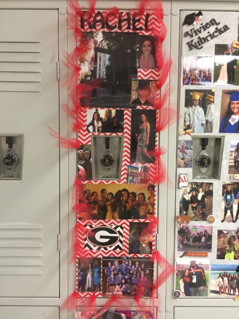 Locker strip for Senior week. High School Senior Locker Decoration, Senior Locker Ideas, Senior Locker Decorations, Senior Locker Decorations Ideas, Cheerleading Locker Decorations, Birthday Locker Decorations, Sports Locker Decorations, Senior Signs, Volleyball Locker Decorations