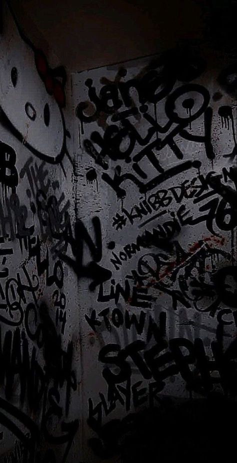 Street Asthetic Picture Wallpaper, Grungy Wallpapers Aesthetic, Y2k Apocalypse, Grunge Astetic, Dark Grunge Aesthetic, Punk Wallpaper, Grunge Pictures, Graffiti Photography, Graffiti Wallpaper Iphone