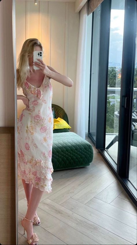 Blonde Kitten, Kitten Heels Outfit, Maxi Dress Floral, Heels Outfits, Dress Aesthetic, Topshop Dresses, Midi Maxi Dress, Dress Floral, Tea Dress