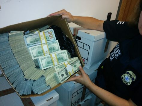 Report: Small L.A. County cities seize large amounts in civil forfeitures A handful of small Los Angeles County cities seize large amounts of cash and cars using a controversial federal law that allows them to confiscate property even when owners aren’t charged with a crime, according to a report published by an advocacy group that promotes decriminalization of drugs. http://www.latimes.com/local/lanow/la-me-ln-report-civil-asset-forfeitures-20150420-story.html Stacks Of Cash, Fashion District Los Angeles, Whatsapp Text, Money Stacks, Gold Money, Financial Help, Millions Of Dollars, Money Magnet, Money Goals