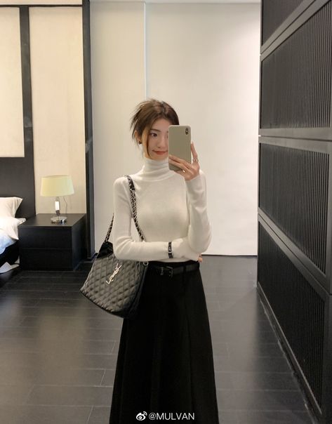 White Turtleneck Korean Outfit, White Turtle Neck And Skirt Outfit, Turtle Neck Outfit Skirt, Maxi Skirt Turtleneck Outfit, Turtle Neck And Long Skirt Outfit, White High Neck Outfit Winter, Outfits With White Turtle Neck, White Turtleneck Outfit Aesthetic, Turtleneck Long Skirt