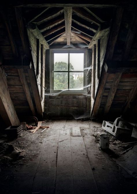 A dusty attic inside an abandoned house in Belgium Attic Aesthetic, Abandoned Attic, Dusty House, Mansion Aesthetic, Scary Houses, Dusty Attic, Cabin Aesthetic, Attic Window, Creepy Houses