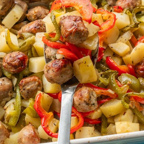 Sausage Potatoes And Peppers, Bell Pepper Casserole, Pepper Casserole, Sausage Potato, Sausage Peppers, Italian Sausage Recipes, Sausage Bake, Bell Pepper Recipes, Sausage Potatoes