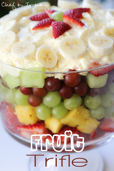 Easy Fruit Trifle… this is so delicious! Fruit Trifle Recipes, Fruit Trifle, Fresh Fruit Recipes, Dessert Aux Fruits, Trifle Recipe, Fruit Dishes, Pudding Desserts, God Mat, Think Food