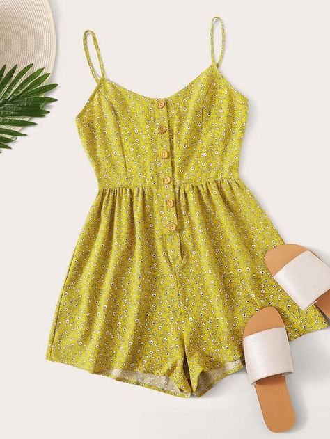 Shein Ditsy Floral Button Front Cami Romper Short Jumpsuit Outfit, Wrap Skort, Cami Romper, Houndstooth Skirt, Textured Skirt, Jumpsuit Chic, Floral Print Rompers, Jumpsuit Outfit, Frocks For Girls