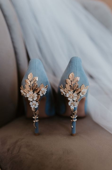 Elegant wedding shoes brides