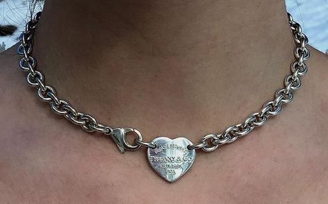 Return to Tiffany & Co New York NYC 925 Sterling Silver Heart Tag Chain Choker Necklace 15" - Hype Store, Iconic Accessories, Return To Tiffany, Tiffany Necklace, Heart Tag, Tiffany Jewelry, Dope Jewelry, Funky Jewelry, Chain Choker Necklace