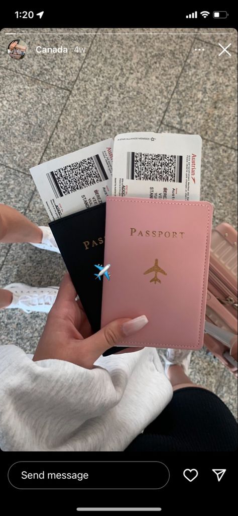 Cute Airport Outfit Aesthetic, Airport Ticket Picture, Passport And Ticket Picture, Airport Snap Ideas, Airport Passport Pictures, Airport Asethic Pics, Airport Pictures Instagram, Aesthetic Passport Pictures, Airport Story Instagram