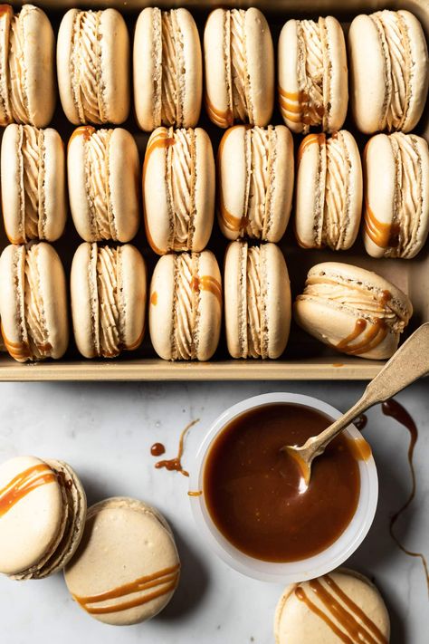 Espresso Macarons, Salted Caramel Macarons, Salted Caramel Filling, Caramel Macarons, White Chocolate Blondies, Macarons Macaroons, Caramel Filling, Caramel Buttercream, Homemade Caramel Sauce