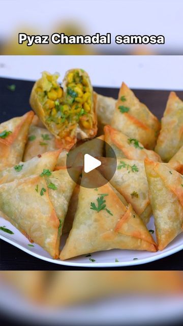 Vegetable Samosa Recipe Indian, Onion Samosa Recipe Indian, Samosa Recipe Indian, Samosa Recipe Videos, Onion Samosa Recipe, Onion Samosa, Vegetable Samosa, Samosa Recipe, Recipe Indian