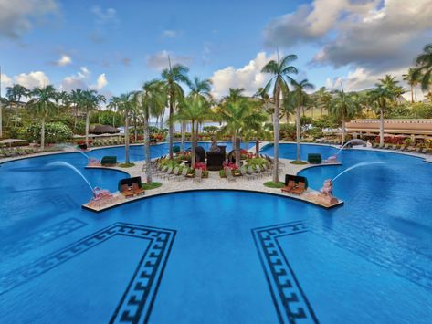 View property and destination updates for Marriott’s Kauai Beach Club in Lihue, Kauai, Hawaii. Learn more about the current status of resort amenities and services. Lihue Kauai, Marriott Vacation Club, Resort Amenities, Life In Paradise, Kauai Vacation, Pool Images, Hotel Amenities, Vacation Club, Kauai Hawaii