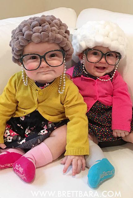 24 Funny DIY Halloween Costumes - Easy & Funny Costumes for Halloween Sibling Halloween Costumes, Sister Costumes, Halloween Infantil, Baby Kostüm, Diy Kostüm, Hallowen Costume, Diy Halloween Costumes Easy