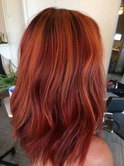 Copper And Red Hair, Red And Ginger Hair, Pretty Hair Color Ideas, Red Hair Inspo Color, Red And Copper Hair, Dimensional Red Hair, Hairstyle With Highlights, Burnt Orange Hair Color, Red Hair Balayage