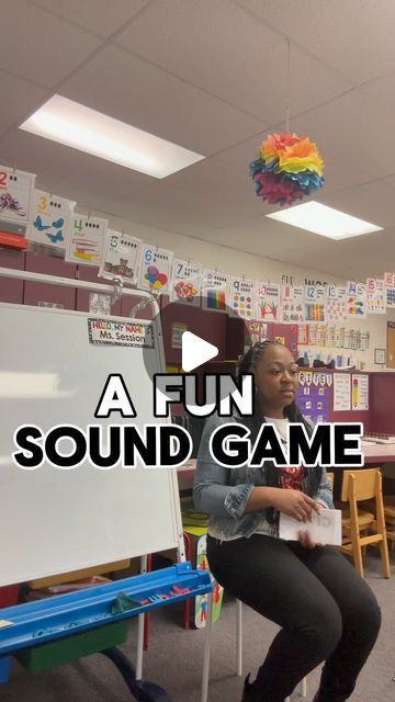 Keyana - Miss. Session on Instagram: "GUESS THE SOUND ON MY FOREHEAD ✨😂  We started playing this game to practice letter sounds and now we are moving up to digraphs !   ( SOON we will be practicing blends ! )   And ofcourse the resources we are using and learning from are from the best ! @polka.dots.please 🌈💕 check out her TpT !   #kindergarten #kindergarteners #kinder #classroomideas #classroompinspirations #reading #readingtime #literacy #literacycoach #kindergartenteacher #kindergartenparents #teachersfollowteachers #teacherspayteachers #teachergram🍎 #teachersofinstagram #teacher" Phonics Games Kindergarten, Blending Sounds Activities, Alphabet Games For Kindergarten, Reading Games For Kindergarten, Letter Games For Kids, Letter Sounds Kindergarten, Writing Practice Preschool, Teaching Sound, Jolly Phonics Activities