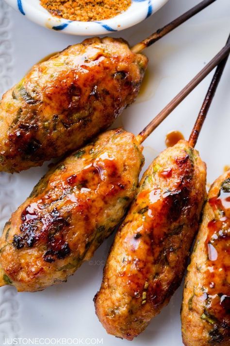 Japanese Chicken Meatballs (Tsukune) | Easy Japanese Recipes at JustOneCookbook.com Ground Chicken Skewers, Tsukune Recipe, Appetizers Meat, Shiso Leaves, Meatball Skewers, Glass Noodle Salad, Sweet Soy Sauce, Keto Meat, Deep Fried Tofu