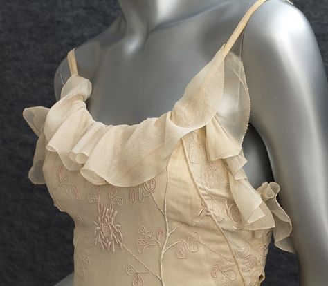 Embroidered Silk Dress, Silk Princess Dress, 1930s Clothing, Hollywood Style, 20th Century Fashion, Vintage Textile, Evening Dress Fashion, Hollywood Fashion, The Drama